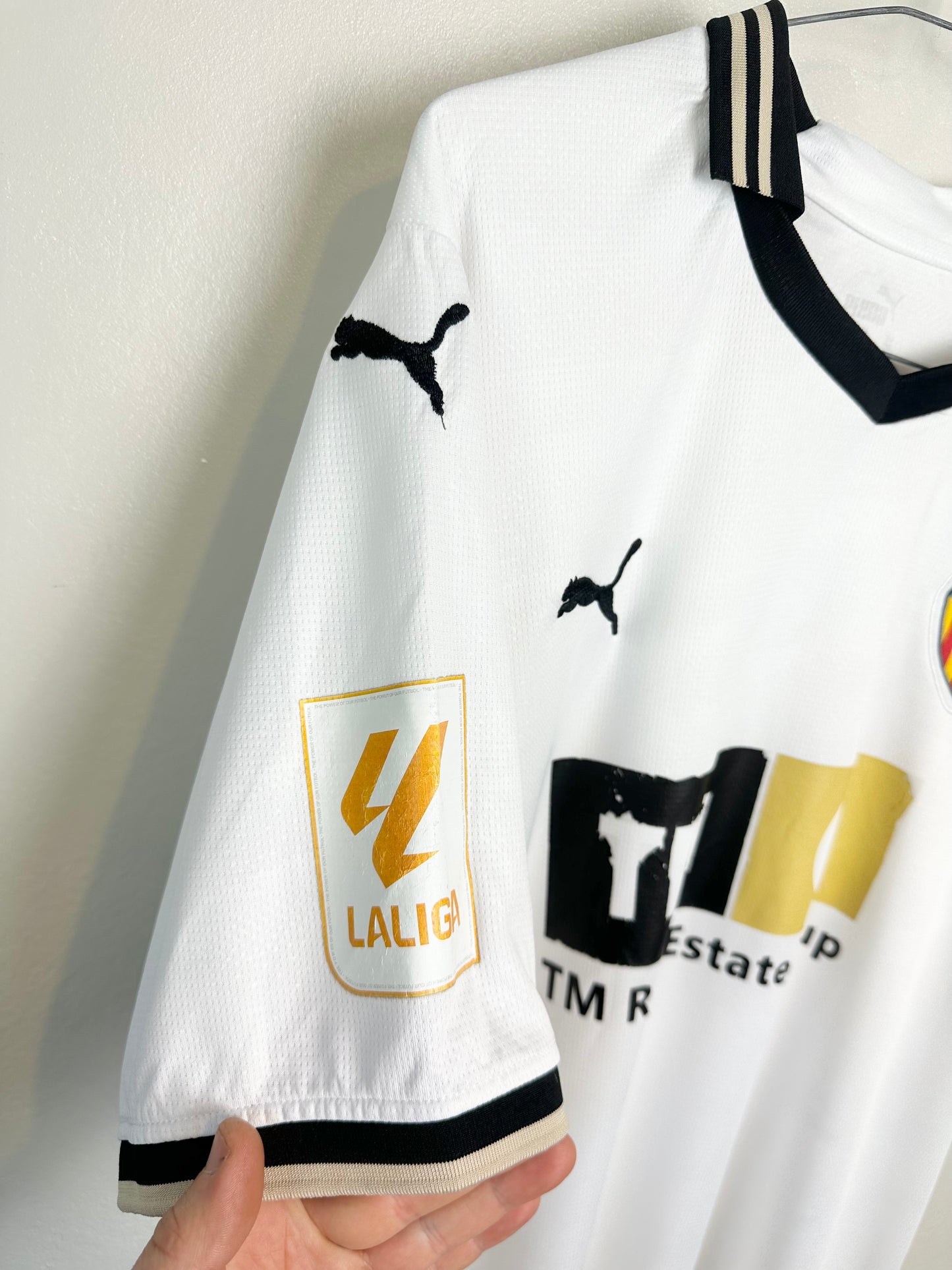 Valencia 23/24 Home Puma Football Shirt