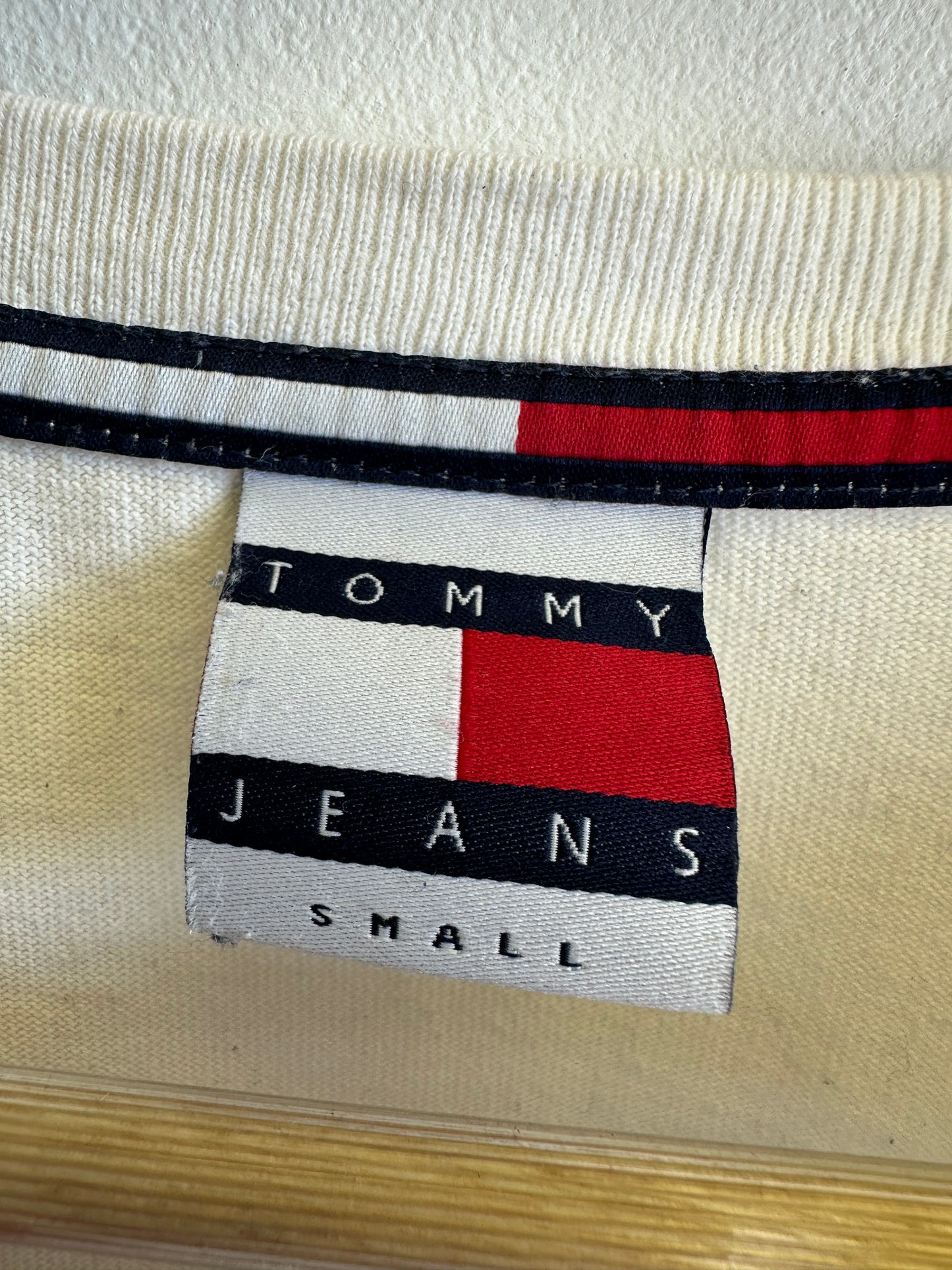 Tommy Hilfiger Vintage 90s Long Sleeved Cotton Print Men’s T-shirt