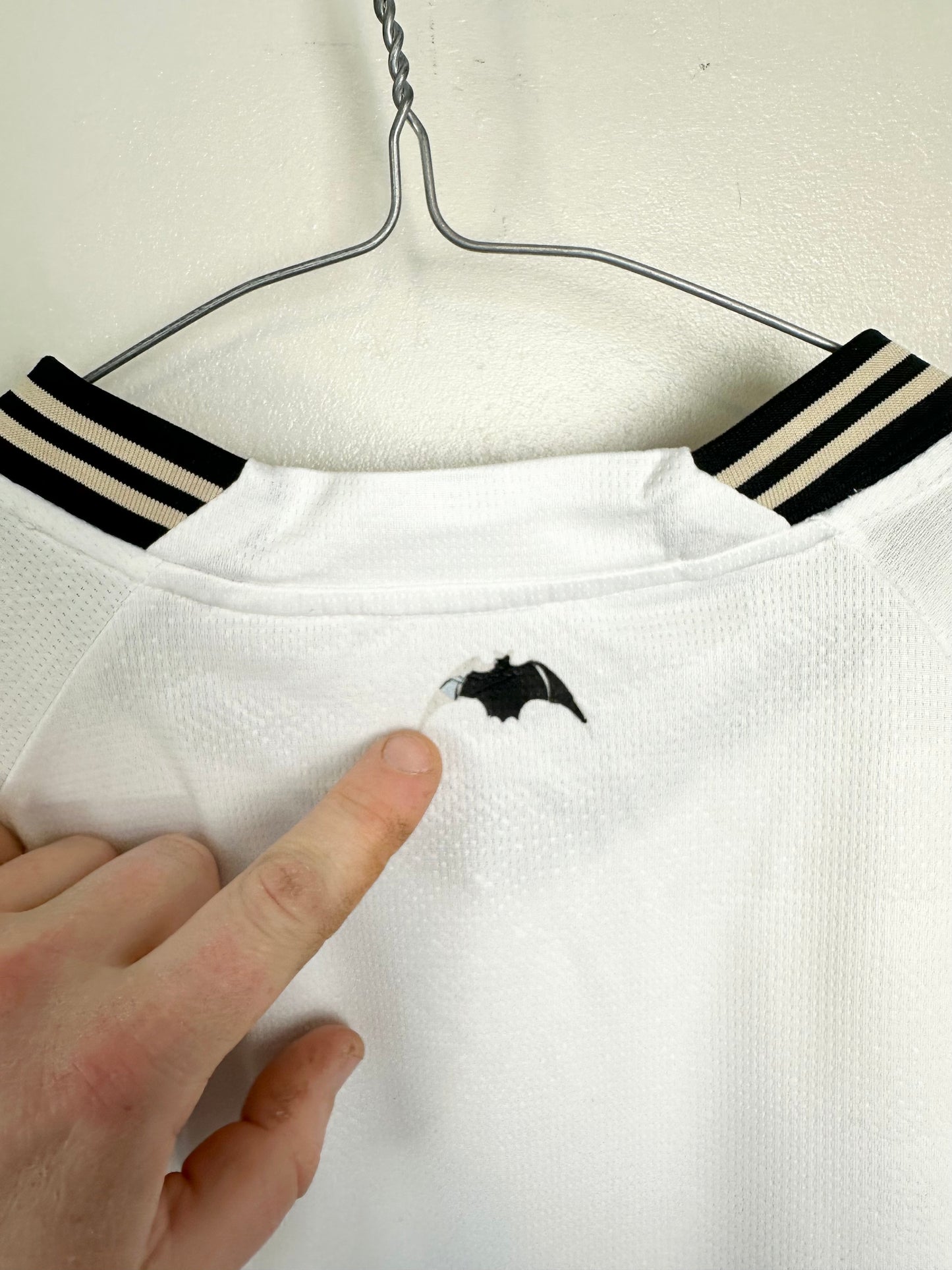 Valencia 23/24 Home Puma Football Shirt