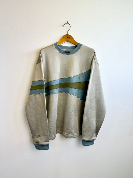 Nike Track 365 Vintage Rare Embroidered Panelled Y2K Boxy Sweatshirt